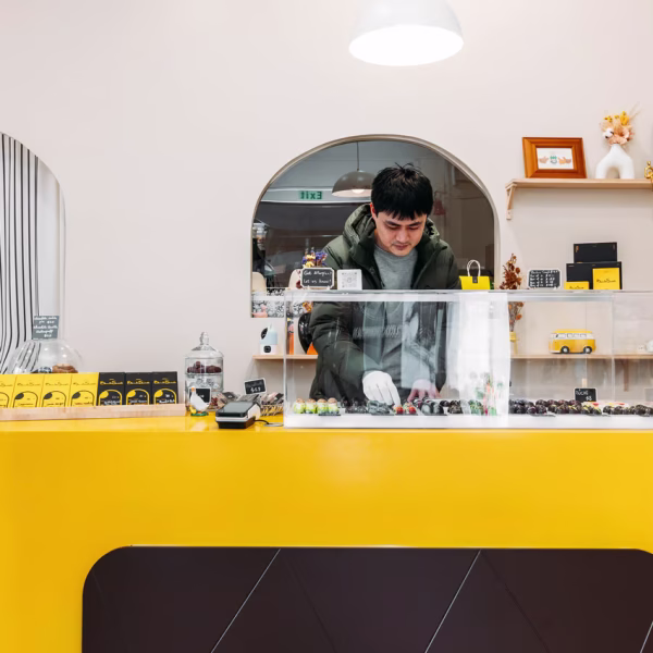 Bamboo Sweets, Hamilton Central