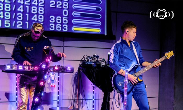 Extra Lives : Interactive Video Game Show